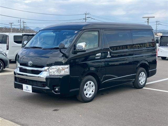 TOYOTA HIACE wagon 2025