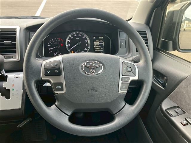 TOYOTA HIACE wagon 2025