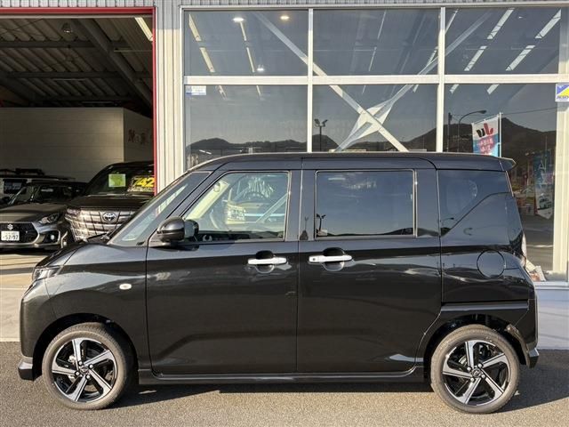 DAIHATSU MOVE 4WD 2025