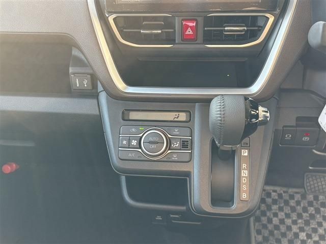 DAIHATSU MOVE 4WD 2025