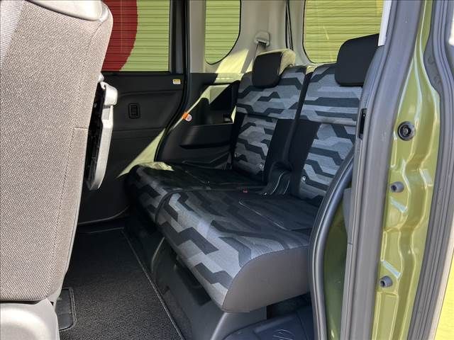 DAIHATSU TANTO FAN CROSS 2025