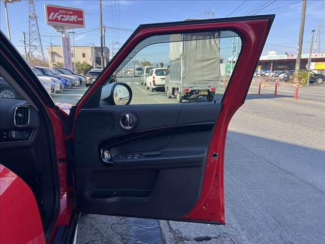 BMW BMW MINI COOPER D CROSSOVER 2018