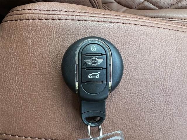 BMW BMW MINI COOPER D CROSSOVER 2018