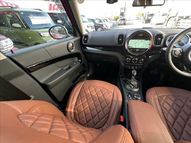 BMW BMW MINI COOPER D CROSSOVER 2018