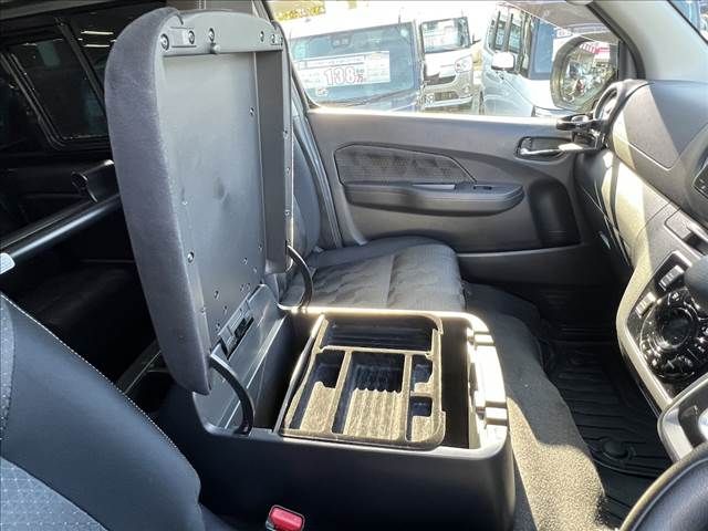 NISSAN CARAVAN van 2WD 2023