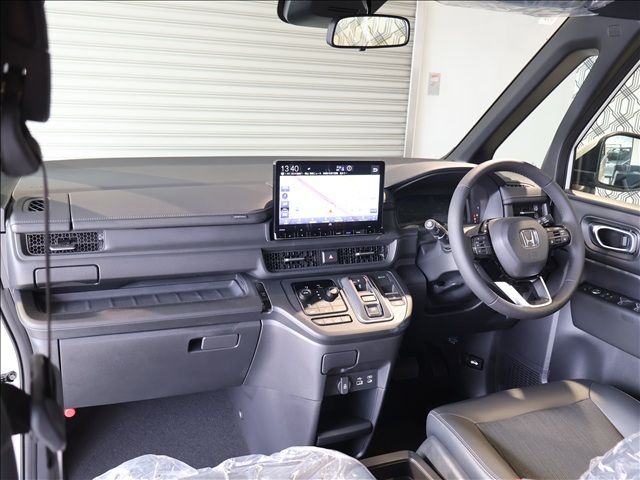 HONDA STEPWAGON e:HEV SPADA 2025