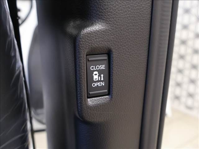 HONDA STEPWAGON e:HEV SPADA 2025