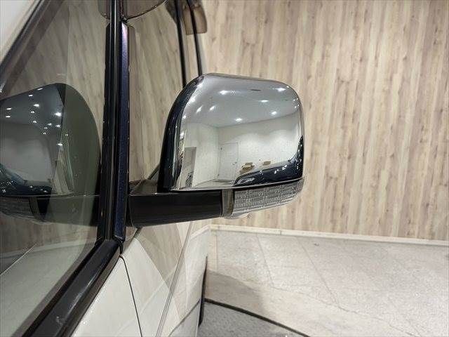 MITSUBISHI DELICA D:5 4WD 2018