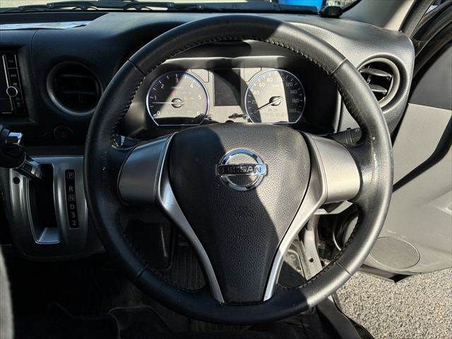 NISSAN NV350 CARAVAN 2019