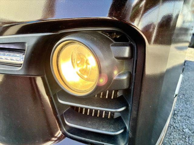 NISSAN NV350 CARAVAN 2019