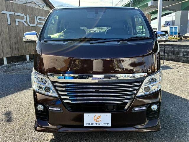 NISSAN NV350 CARAVAN 2019