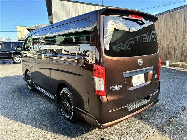 NISSAN NV350 CARAVAN 2019