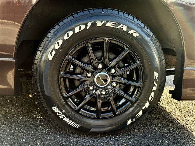 NISSAN NV350 CARAVAN 2019