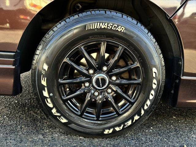 NISSAN NV350 CARAVAN 2019