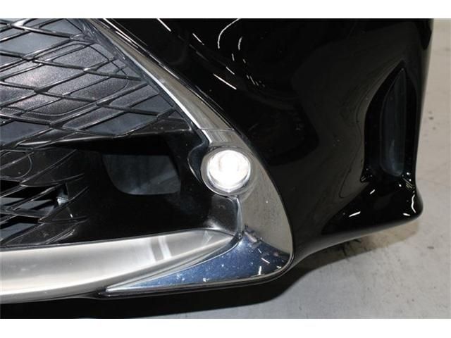 TOYOTA LEXUS RC200t 2016