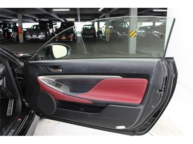 TOYOTA LEXUS RC200t 2016