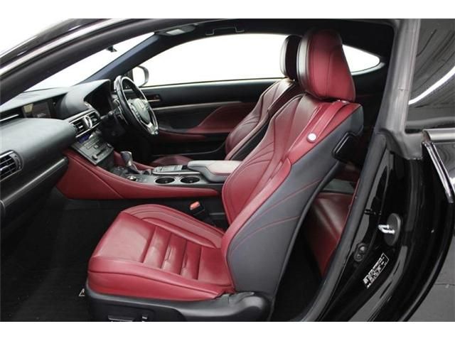 TOYOTA LEXUS RC200t 2016