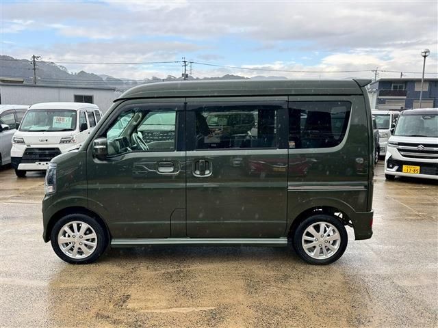 MITSUBISHI TOWNBOX 2025