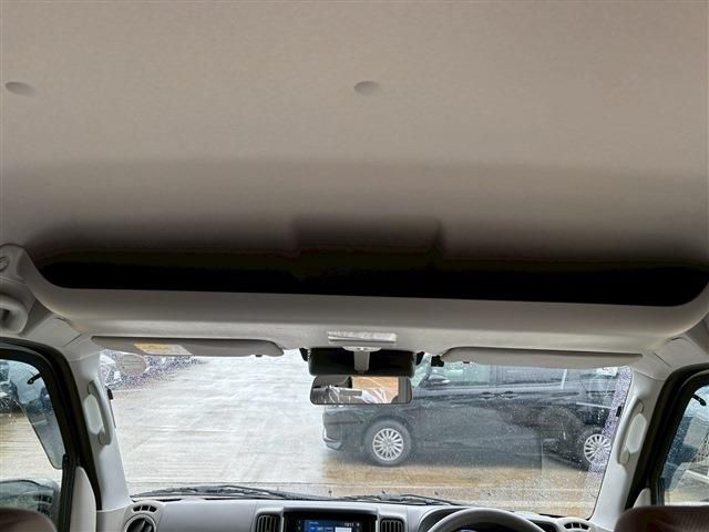 MITSUBISHI TOWNBOX 2025