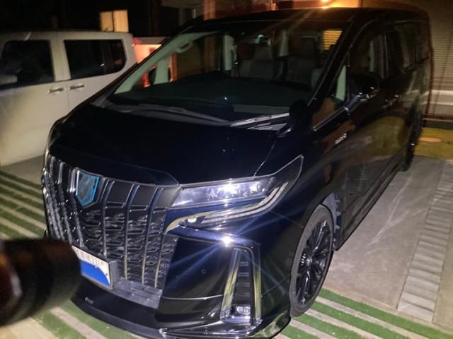 TOYOTA ALPHARD hybrid 4WD 2018