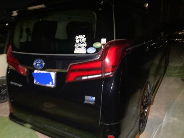 TOYOTA ALPHARD hybrid 4WD 2018