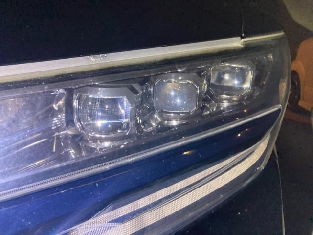 TOYOTA ALPHARD hybrid 4WD 2018