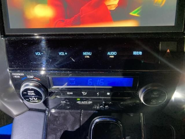 TOYOTA ALPHARD hybrid 4WD 2018