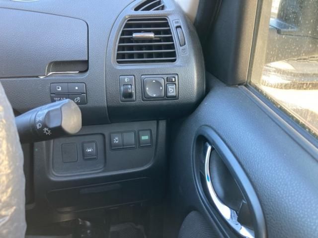 NISSAN SERENA  S-HYBRID 2014