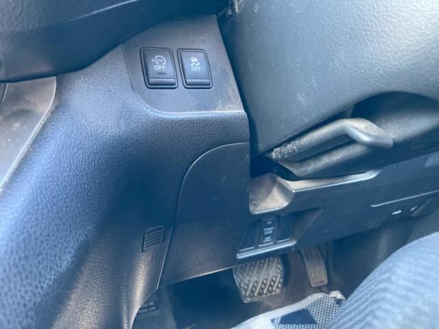 NISSAN SERENA  S-HYBRID 2014