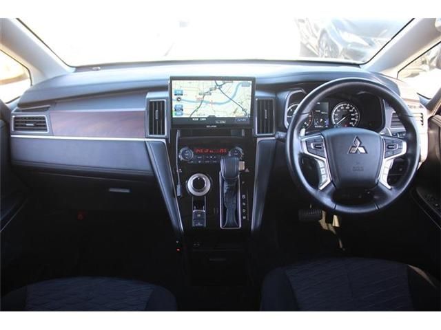 MITSUBISHI DELICA D:5 4WD 2023