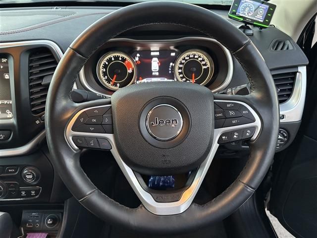 JEEP JEEP CHEROKEE 2017