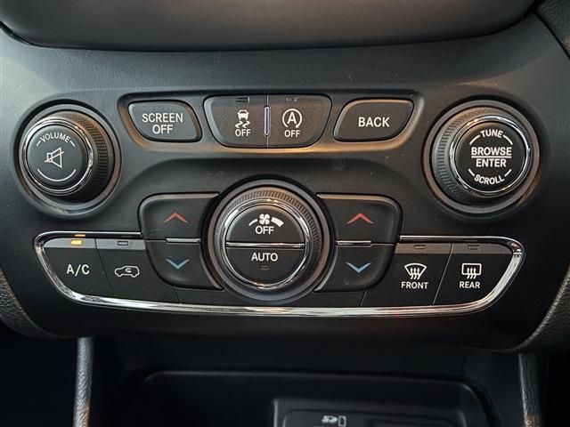 JEEP JEEP CHEROKEE 2017