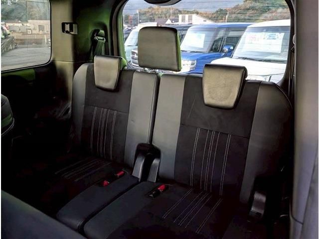 TOYOTA ESQUIRE HYBRID 2019