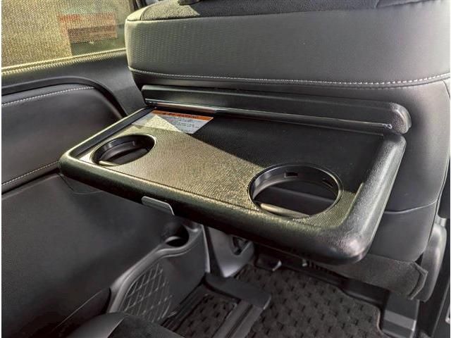 TOYOTA ESQUIRE HYBRID 2019