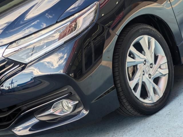 HONDA SHUTTLE HYBRID 2016