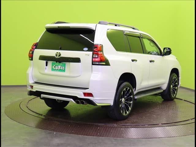 TOYOTA LANDCRUISER PRADO 2017