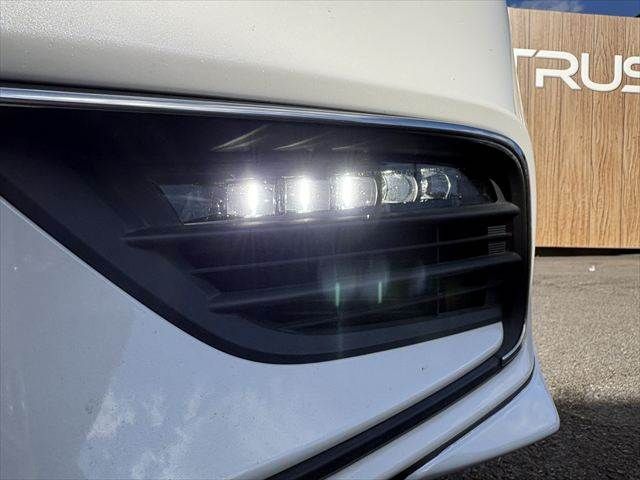 HONDA INSIGHT sedan 2019