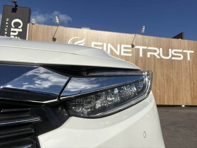 HONDA INSIGHT sedan 2019