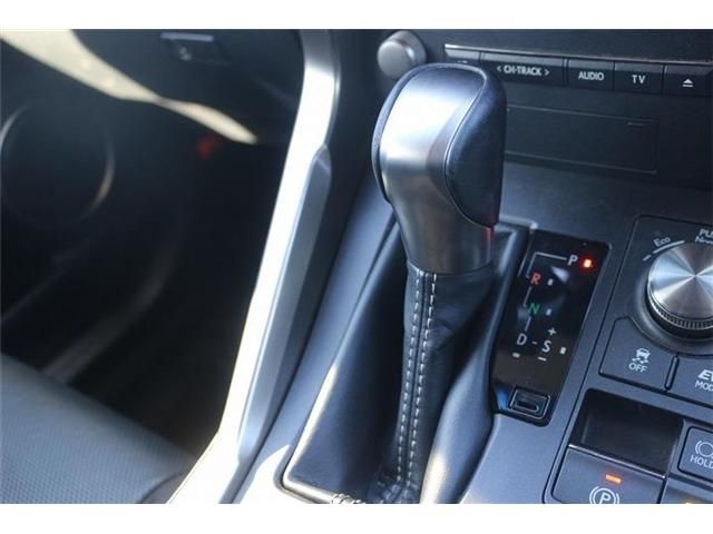 TOYOTA LEXUS NX300h 2017