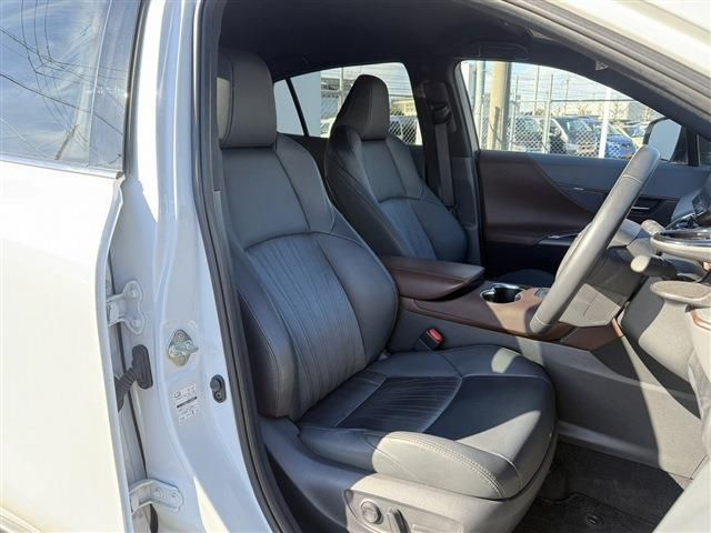 TOYOTA HARRIER HYBRID 2024