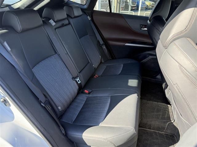 TOYOTA HARRIER HYBRID 2024