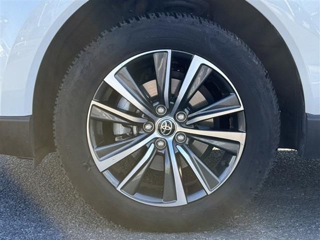 TOYOTA HARRIER HYBRID 2024