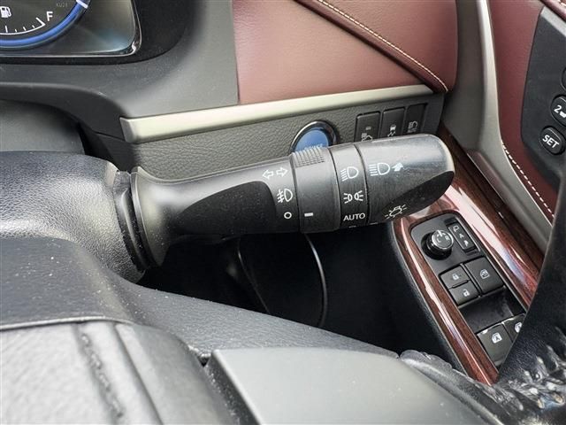 TOYOTA HARRIER HYBRID 2015