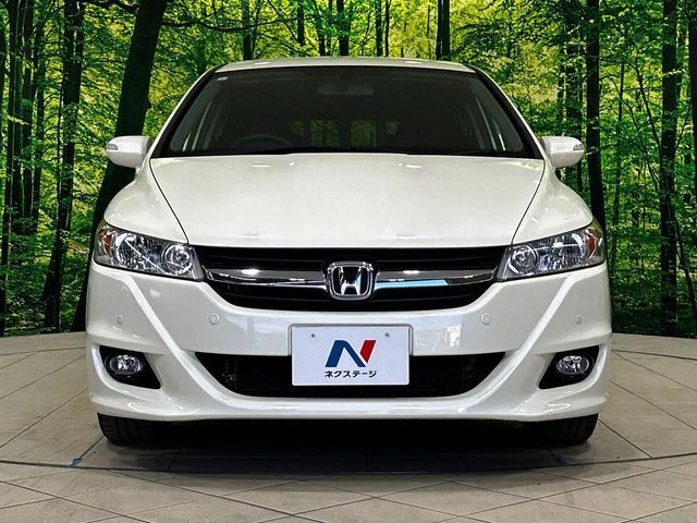 HONDA STREAM 2011