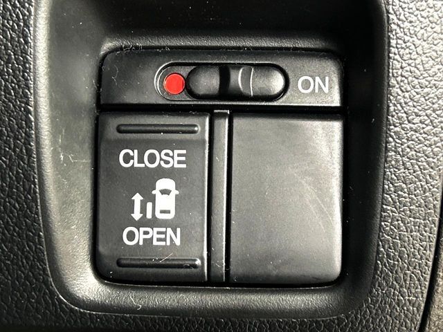 HONDA N BOX CUSTOM 2016