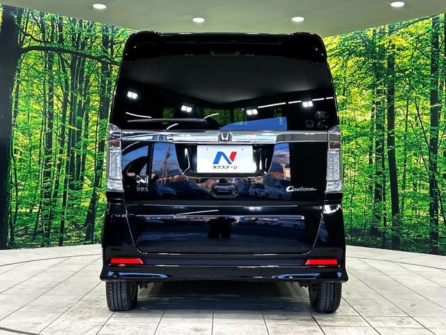 HONDA N BOX CUSTOM 2016