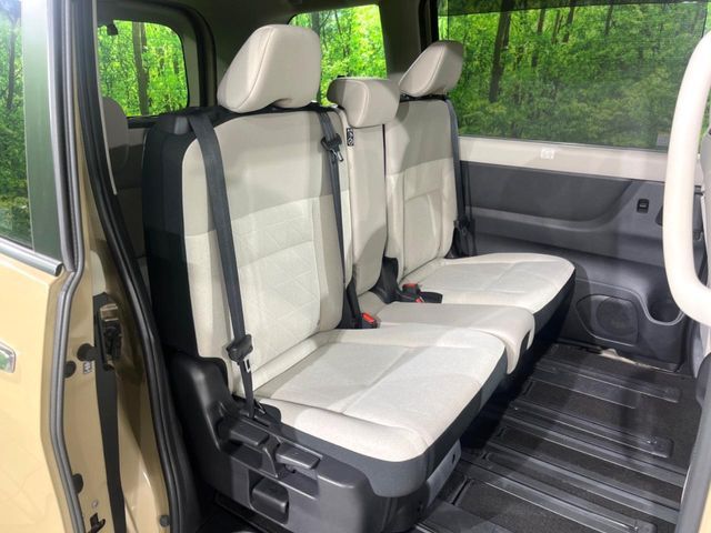 NISSAN SERENA  WG 2023