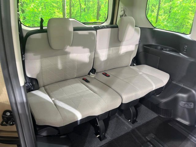 NISSAN SERENA  WG 2023