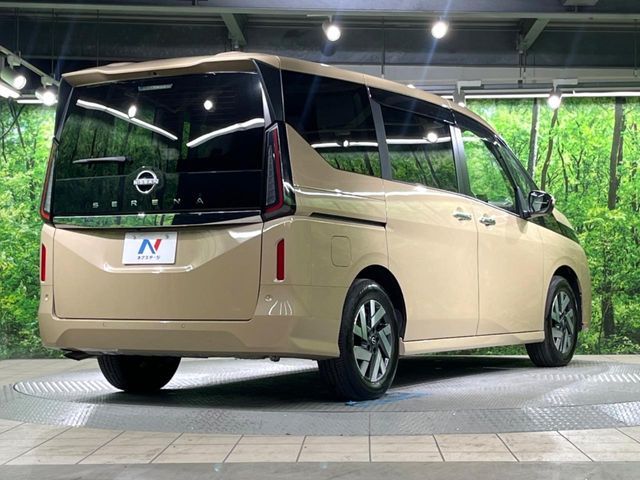 NISSAN SERENA  WG 2023
