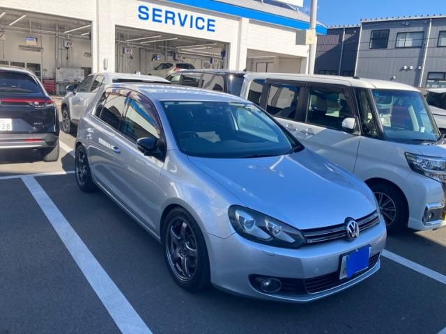 VOLKSWAGEN VW???5HB 2011